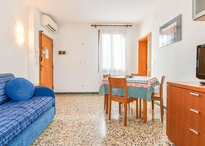 Mascareta, Central Apartment