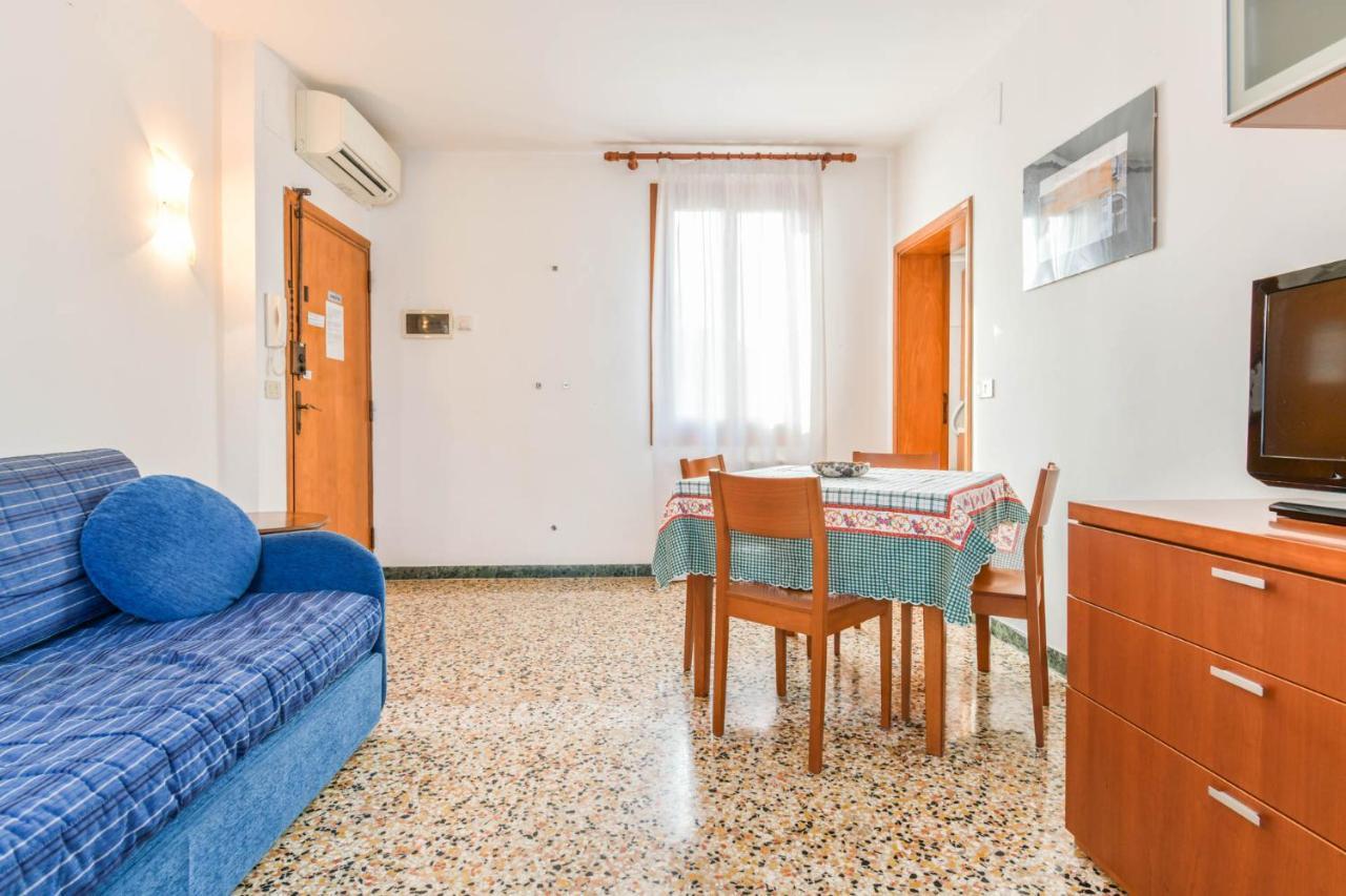 Mascareta, Apartamento Veneza
